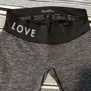 Seraphine Maternity workout leggings, size L